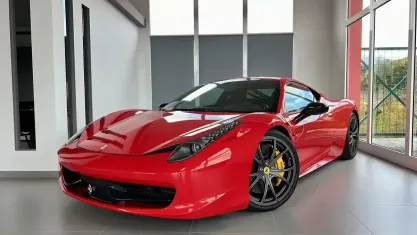 Usata Ferrari 458 566 CV (416 kW) 2010 Rosso Coupé