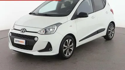Usata Hyundai i10 67 CV (49 kW) 2018 Bianco Utilitaria