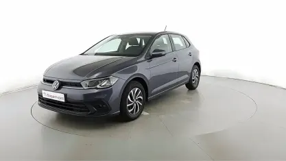 Usata VW Polo Life 95 CV (69 kW) 2023 Smoky gray met Utilitaria