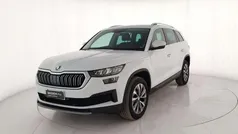 Bianco metallizzato Usata 2022 Skoda Kodiaq Style SUV | 29.300 € (Buon prezzo)