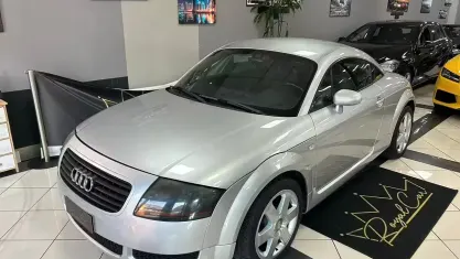 Usata Audi TT 179 CV (131 kW) 2001 Grigio Coupé
