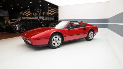 Usata Ferrari 328 269 CV (197 kW) 1986 Rosso pastello Cabrio