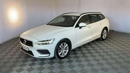 Usata Volvo V60 Business Edition 150 CV (110 kW) 2019 Bianco Station wagon