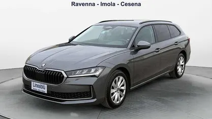 Usata Skoda Superb Selection 150 CV (110 kW) 2025 Grigio Station wagon