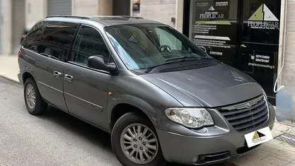 Usata Chrysler Grand Voyager 150 CV (110 kW) 2007 Monovolume