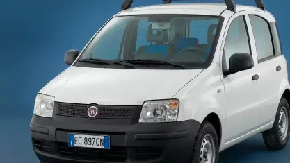 Usata Fiat Panda Active 69 CV (50 kW) 2011 Bianco Utilitaria