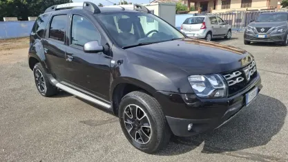 Usata Dacia Duster 109 CV (80 kW) 2016 Nero SUV