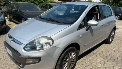 Usata Fiat Punto Evo Dynamic 70 CV (51 kW) 2010 Argento Utilitaria
