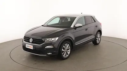 Usata VW T-Roc Style 116 CV (85 kW) 2018 Grigio SUV