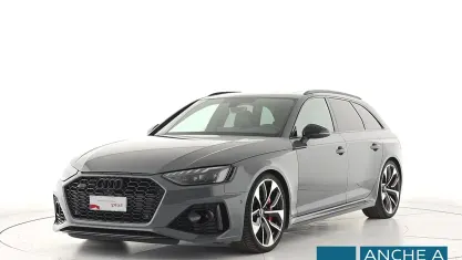 Usata Audi RS4 Ambiente 450 CV (330 kW) 2022 Verniciature personalizzate audi exclusi Station wagon