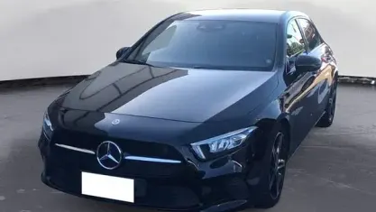 Usata Mercedes A180 116 CV (85 kW) 2020 Nero Utilitaria
