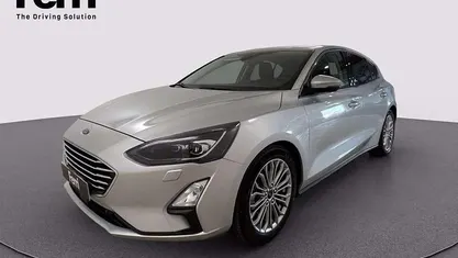 Argento metal Usata 2018 Ford Focus Titanium Tre volumi | 13.980 € (Ottimo prezzo)