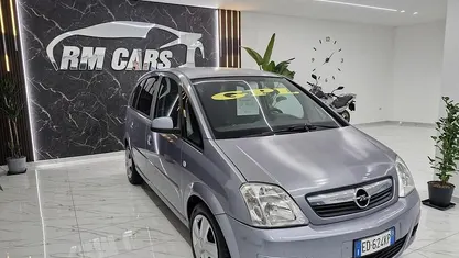 Usata Opel Meriva 90 CV (66 kW) 2010 Monovolume