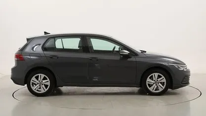 Usata VW Golf VIII Life 116 CV (85 kW) 2021 Berlina