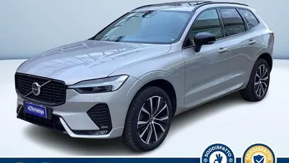 Argento metallizzato Usata 2022 Volvo XC60 Plus SUV | 36.700 € (Ottimo prezzo)