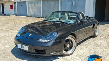 Usata Porsche Boxster 220 CV (161 kW) 2000 Nero Cabrio