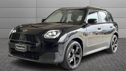 Usata 2025 Mini Countryman Essential SUV | 42.700 € (Molto cara)