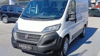 Usado Fiat Ducato 120 HP (88 kW) 2020 Branco Van