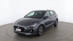Grigio Usata 2017 Hyundai i30 Tre volumi | 10.299 € (Ottimo prezzo)
