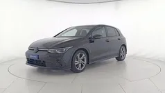 Usata 2022 VW Golf VIII R-line Tre volumi | 24.900 € (Buon prezzo)