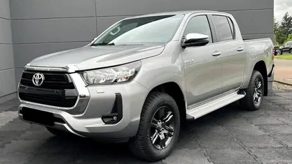 Usata Toyota HiLux 204 CV (150 kW) 2024 Pick-up