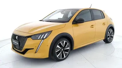 Usata Peugeot 208 GT-line 102 CV (75 kW) 2019 Giallo Utilitaria