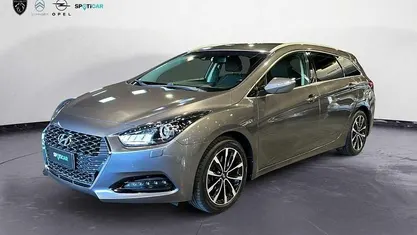 Grigio Usata 2019 Hyundai i40 Station wagon | 11.900 € (Buon prezzo)