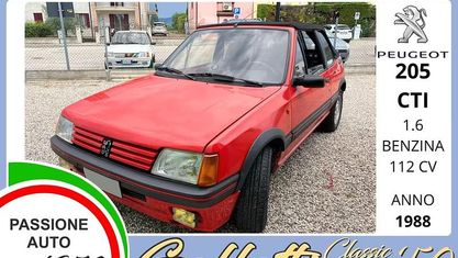 Usata Peugeot 205 112 CV (82 kW) 1988 Rosso Cabrio