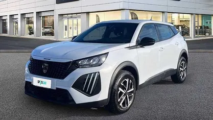 Usata Peugeot 2008 Active 102 CV (75 kW) 2024 Banchisa SUV