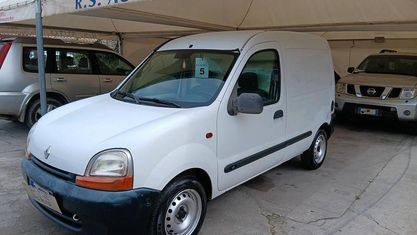 Usata Renault Kangoo 58 CV (42 kW) 2000 Bianco Monovolume