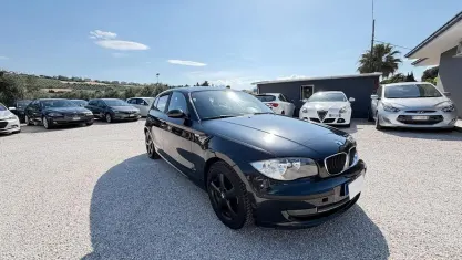 Usata BMW 118 143 CV (105 kW) 2008 Nero Utilitaria