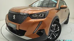 Arancione Usata 2021 Peugeot 2008 Allure SUV | 14.986 € (Buon prezzo)