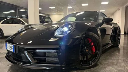 Usata Porsche 911 Targa 4 Chrono 480 CV (353 kW) 2023 Cabrio