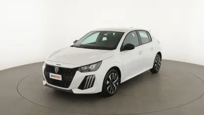 Usata Peugeot 208 Style 75 CV (55 kW) 2024 Bianco Utilitaria