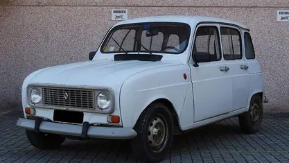 Usata Renault R4 33 CV (24 kW) 1991 Berlina