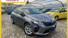 Usata 2025 Renault Clio V Due volumi | 17.990 € (Buon prezzo)