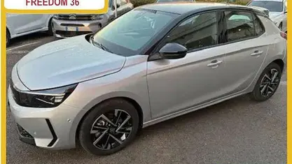 Grigio Usata 2025 Opel Corsa Due volumi | 16.990 € (Buon prezzo)