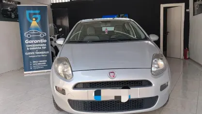 Usata Fiat Punto 70 CV (51 kW) 2013 Grigio Utilitaria