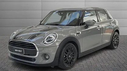 Usata Mini ONE 102 CV (75 kW) 2020 Argento Utilitaria