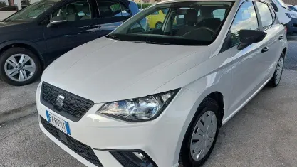 Usata Seat Ibiza 90 CV (66 kW) 2019 Bianco Utilitaria