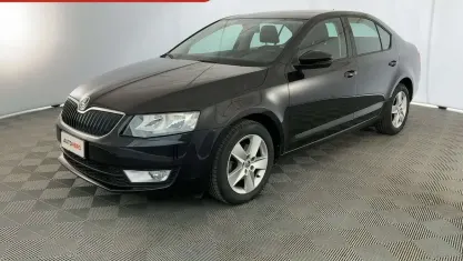Usata Skoda Octavia Executive 110 CV (80 kW) 2015 Nero Station wagon