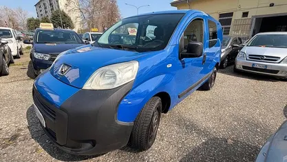 Usata Peugeot Bipper 75 CV (55 kW) 2011 Monovolume