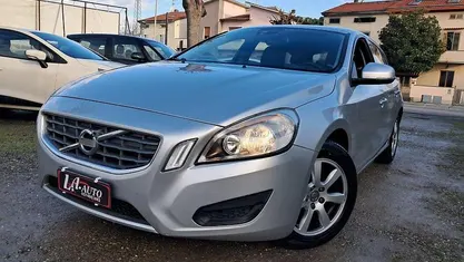 Usata Volvo V60 Summum 116 CV (85 kW) 2013 Station wagon