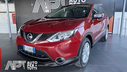 Bordeaux Usata 2016 Nissan Qashqai Acenta SUV | 12.800 € (Ottimo prezzo)