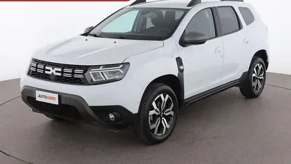 Usata 2023 Dacia Duster Journey SUV | 17.899 € (Buon prezzo)