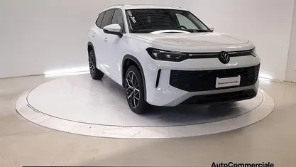 Bianco Nuova 2025 VW Tayron Edition SUV | 49.500 € (Buon prezzo)