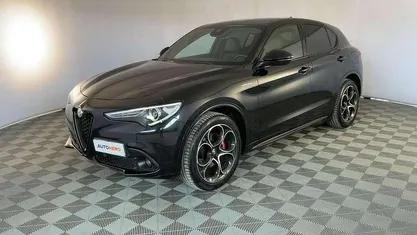 Usata Alfa Romeo Stelvio Veloce 209 CV (153 kW) 2023 Nero SUV