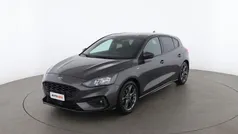 Grigio Usata 2019 Ford Focus ST-Line Tre volumi | 13.399 € (Buon prezzo)