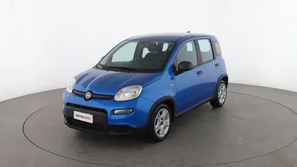 Usata Fiat Panda 69 CV (50 kW) 2024 Blu Utilitaria