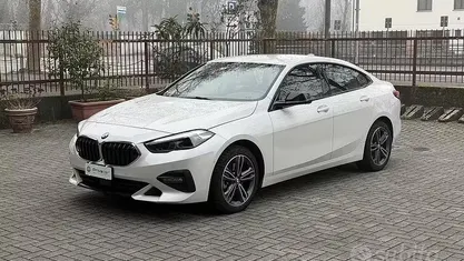 Usata BMW 218 Sport Line 140 CV (102 kW) 2020 Bianco Coupé
